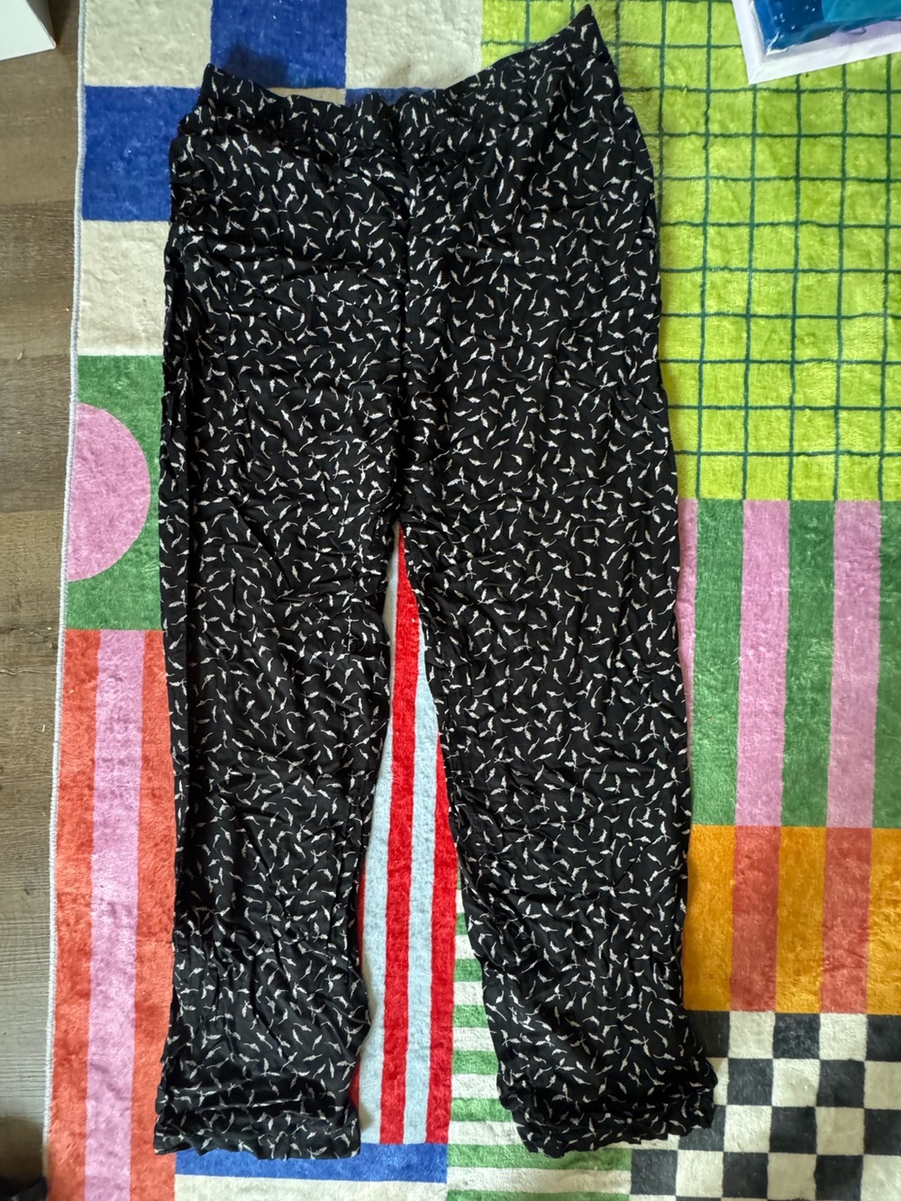 Sag Harbor Black Pants with White Leaf Print